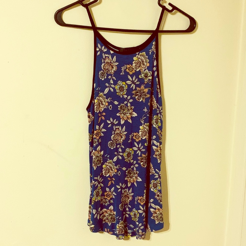 Blue floral tank